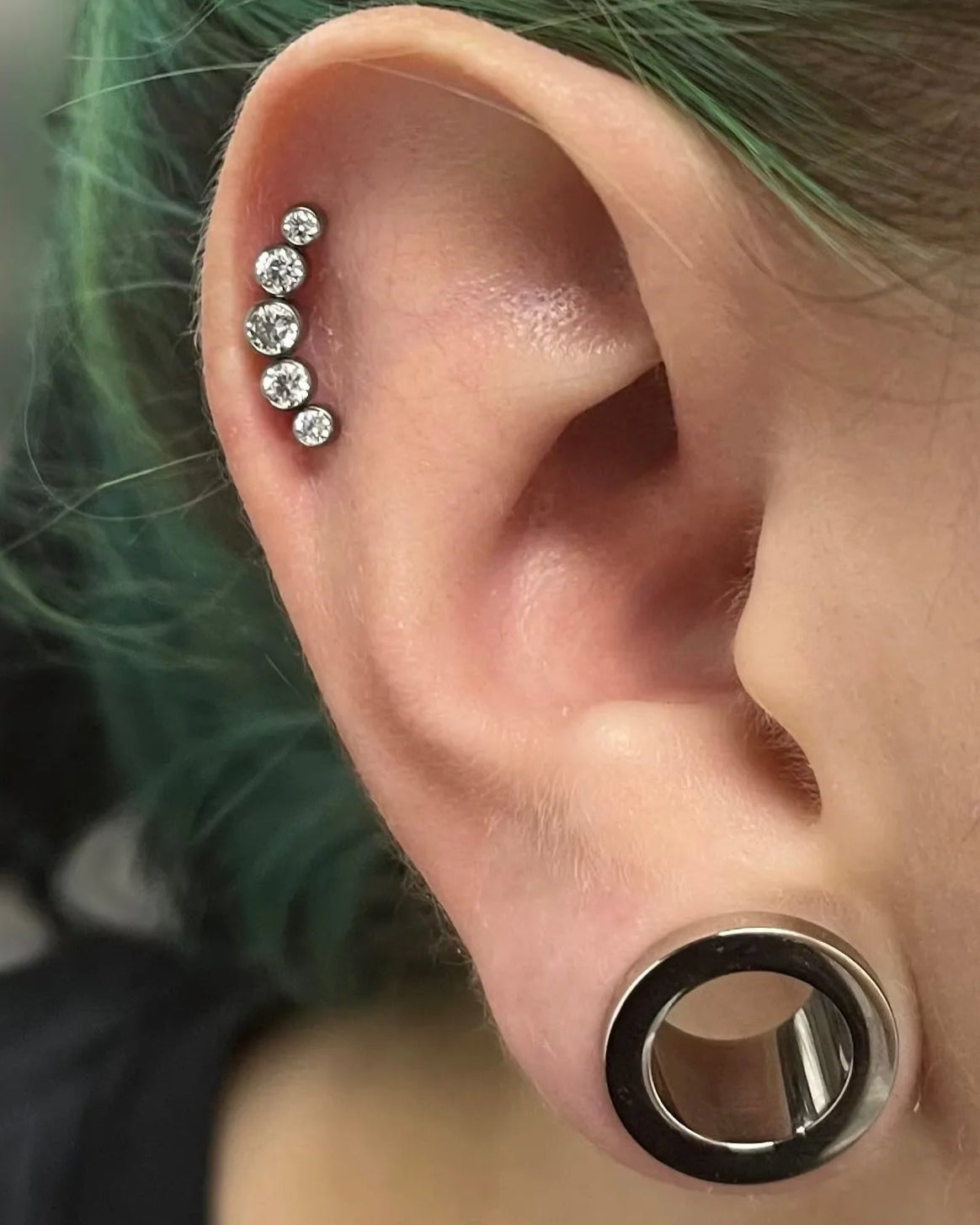 Titanium Push Pin Flat Back Stud - Rounded Crystal Curve