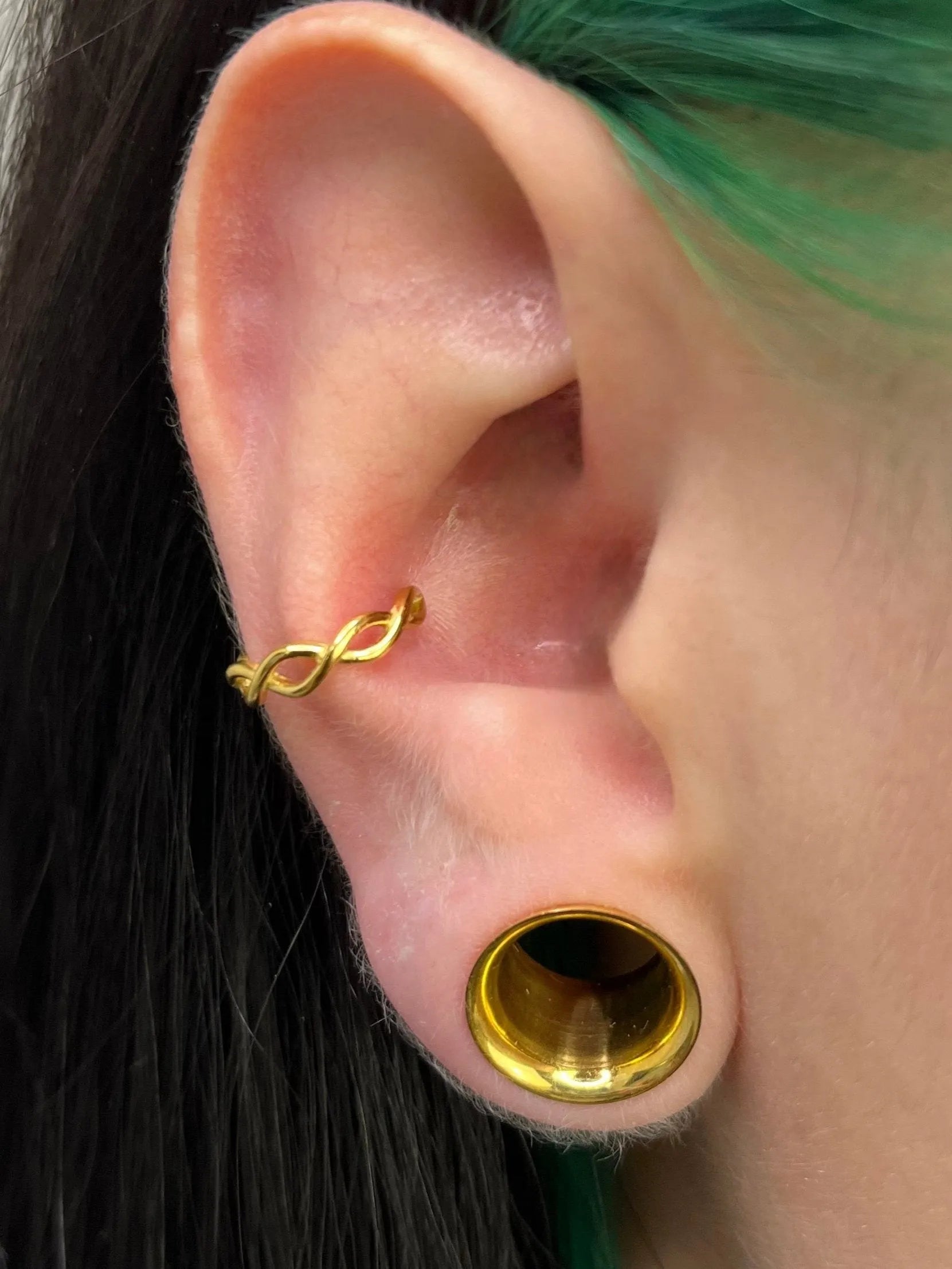 Surgical Steel Clicker Piercing Hoop - Curly Twist